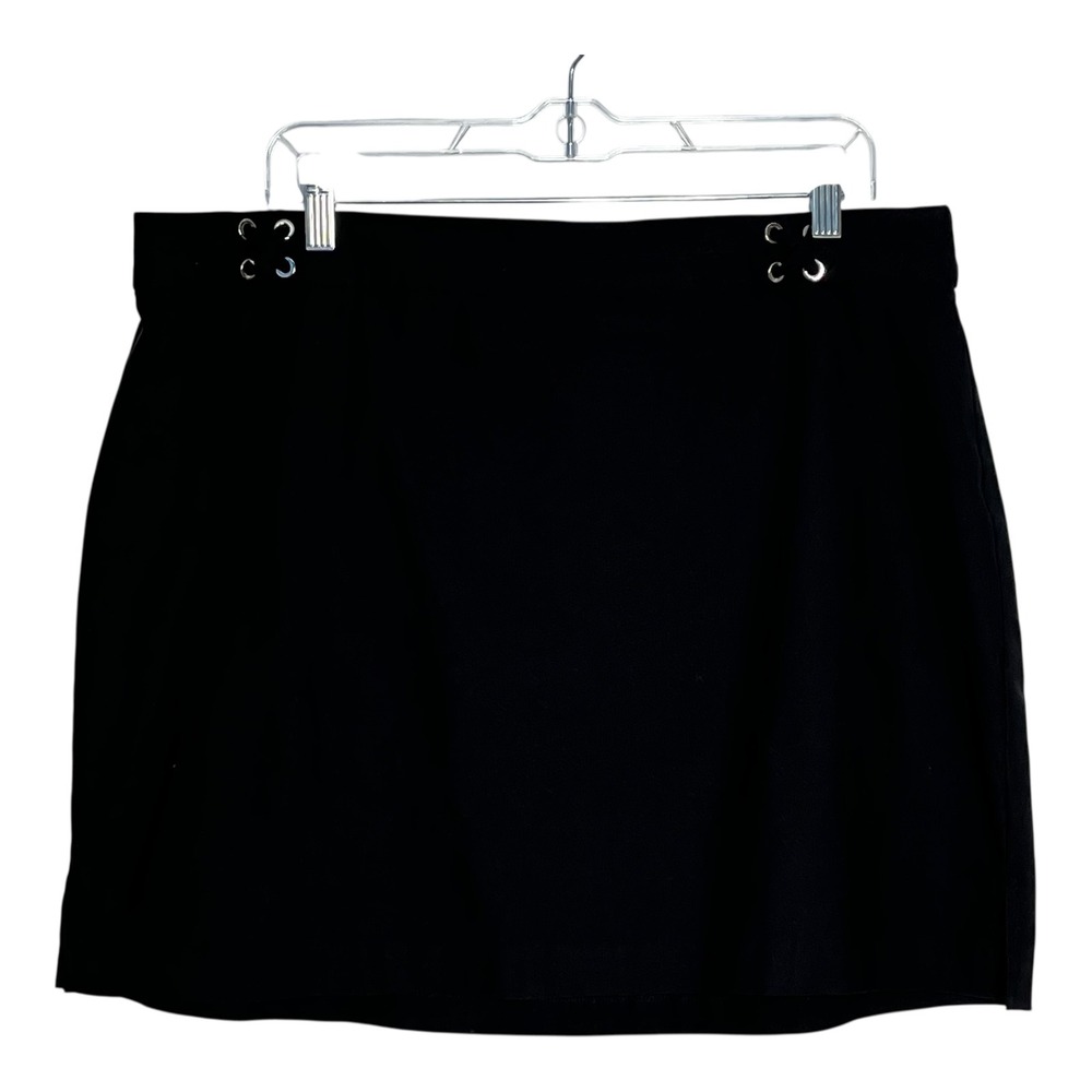 Rafaella Comfort‎ Black Skort XXL Grommet Lace Up Detail Stretch Active Casual